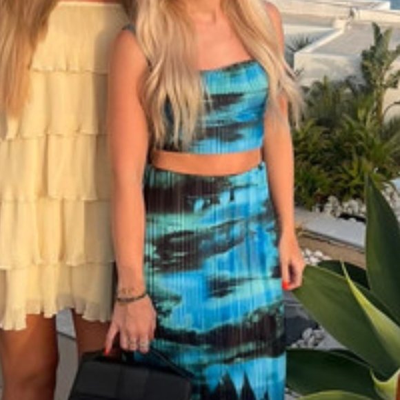 skirt - Picture 1 of 1